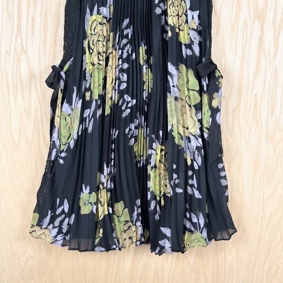 Free People Floral Pleated Dress Black Lace Trim - Picture 3 of 12